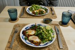 Heuvos rancheros meets Shakshuka with salad